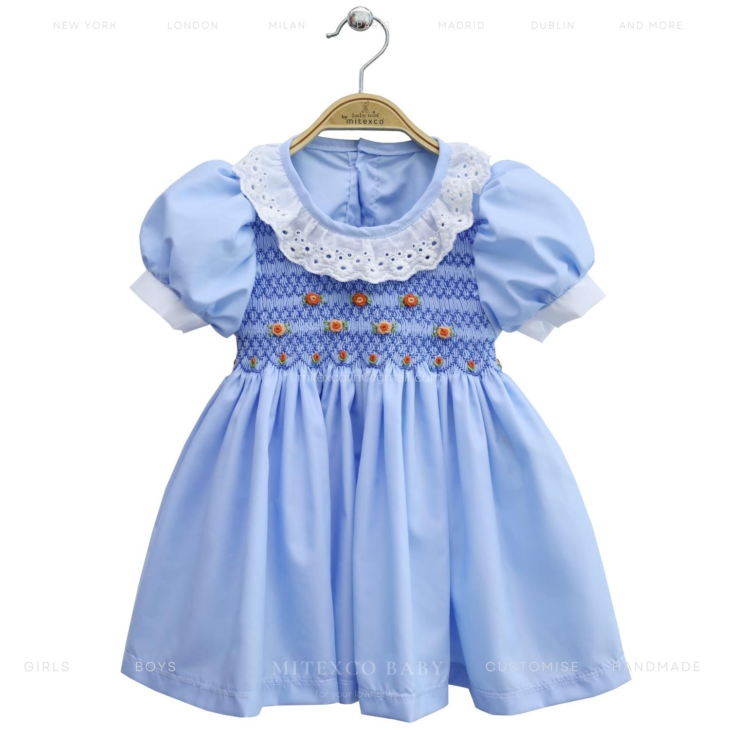 Wholesale Handmade Smocked Baby Girl Dress Light Blue Cotton Floral Embroidery Bishop Frock Traditional Boutique Kids Clothing