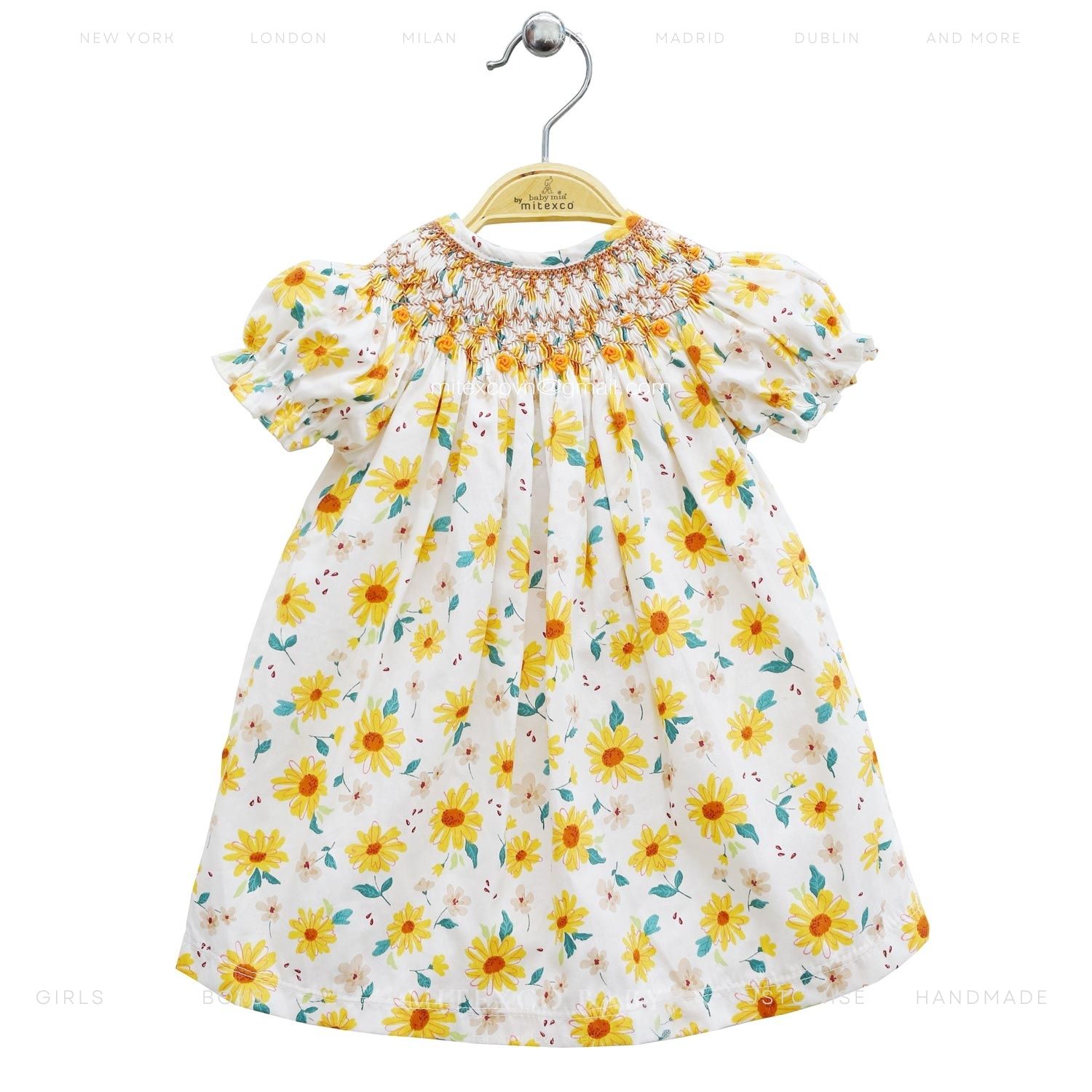 Handmade Floral Smocked Bishop Dress for Baby Girls 100% Cotton Yellow Sunflower Print Summer Boutique Kids Clothing Wholesale
