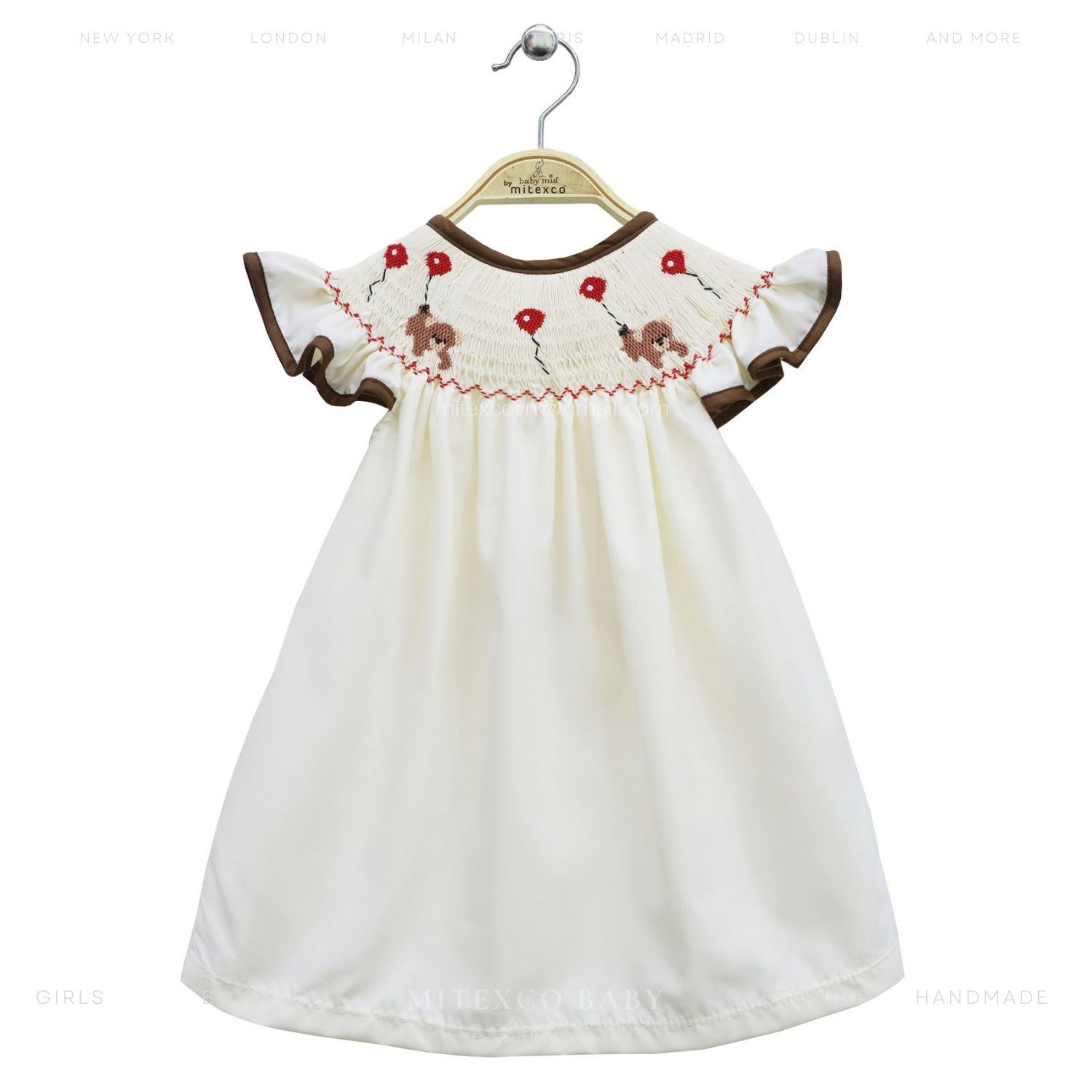 Handmade Cotton Smocked Bishop Dress Vintage Embroidery Girls Frock with Flutter Sleeves & Balloon Design Wholesale Kids Clothin